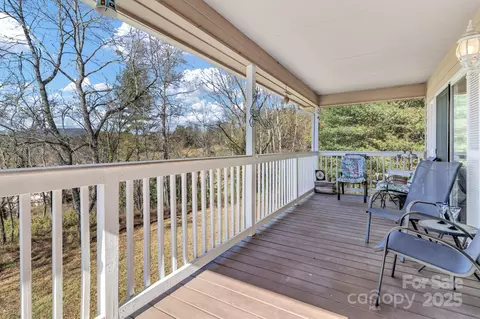 Exterior - 133 Sharon Rd, Fairview, NC 28730 photo 7 of 10