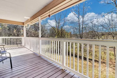 Exterior - 133 Sharon Rd, Fairview, NC 28730 photo 9 of 10