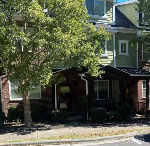 617 Village Main Cir, Davidson, NC 28036
