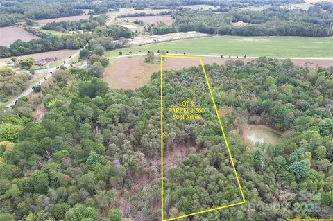 5 Rockdale Road, Vale, NC 28168