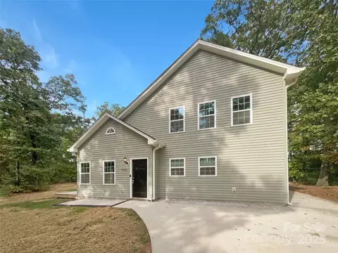 7721 Red Robin Trl, Denver, NC 28037