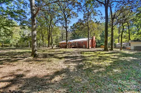 Exterior - 109 Carter Rd, Monroe, NC 28110 photo 8 of 11