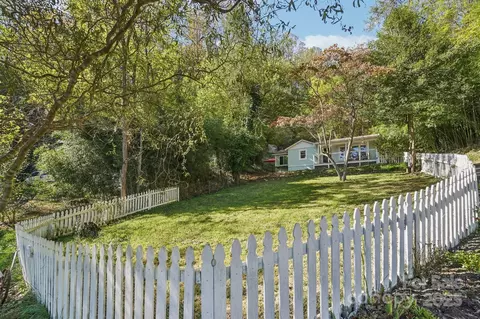 Exterior - 11 Ramsey Rd, Marshall, NC 28753 photo 3 of 12