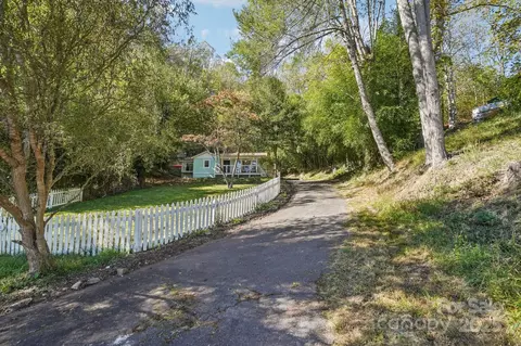 Exterior - 11 Ramsey Rd, Marshall, NC 28753 photo 4 of 12