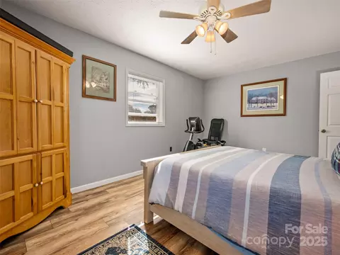 Bedroom - 4 Daniel Dr, Fletcher, NC 28732 photo 3 of 6