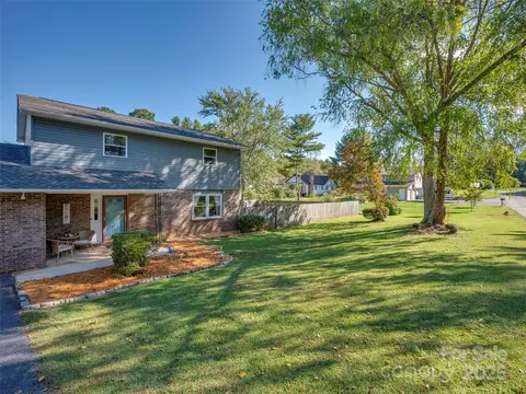 Exterior - 4 Daniel Dr, Fletcher, NC 28732 photo 3 of 15