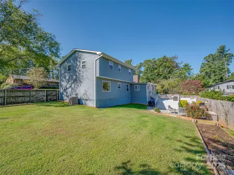 Exterior - 4 Daniel Dr, Fletcher, NC 28732 photo 14 of 15