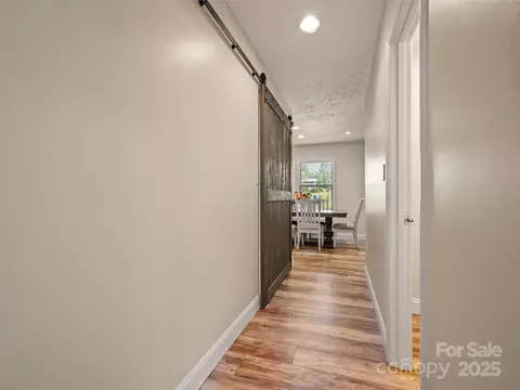 Entry Way - 4 Daniel Dr, Fletcher, NC 28732 photo 2 of 5