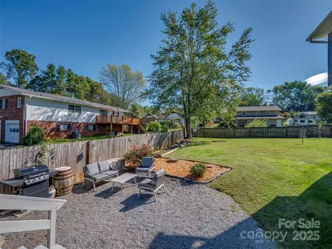 Exterior - 4 Daniel Dr, Fletcher, NC 28732 photo 13 of 15