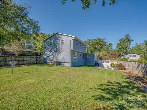 Exterior - 4 Daniel Dr, Fletcher, NC 28732 photo 15 of 15