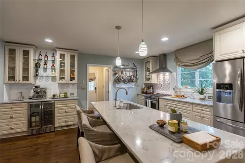 Kitchen - 802 E Franklin St, Monroe, NC 28112 photo 4 of 6