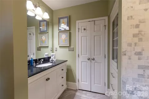 Bath - 802 E Franklin St, Monroe, NC 28112 photo 3 of 6