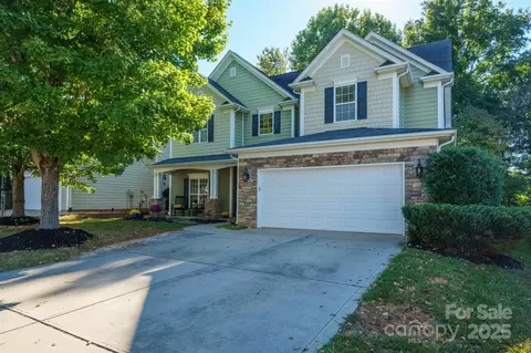10166 Falling Leaf Nw Dr NW, Concord, NC 28027