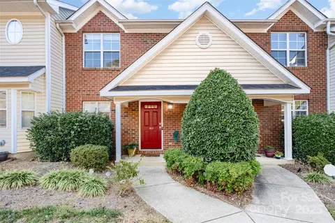 3657 Melrose Cottage Dr, Matthews, NC 28105