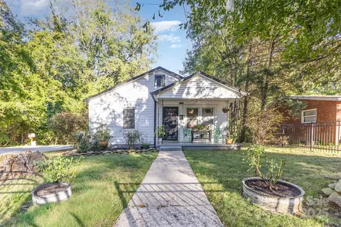 1216 N Ransom St, Gastonia, NC 28052