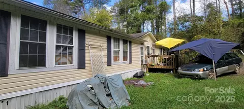 310 Woods Ammons Rd, Mars Hill, NC 28754