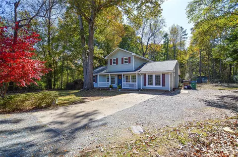 900 Sharon Dr, Waxhaw, NC 28173