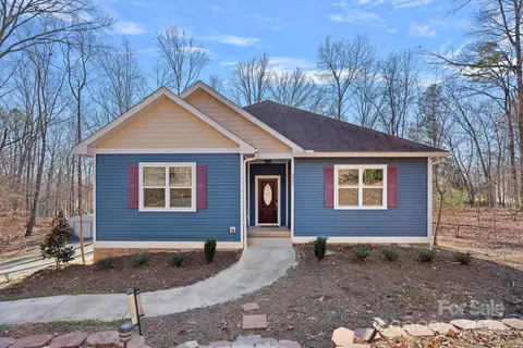 4822 Baywood Ct, Charlotte, NC 28215