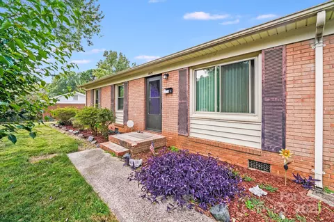 3515 Clardy Ct, Charlotte, NC 28205