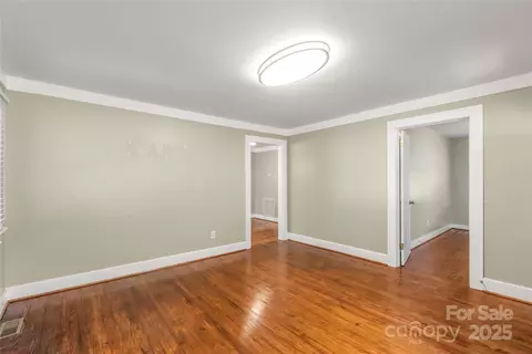 Living - 1914 John Moore Rd, Monroe, NC 28110 photo 4 of 5