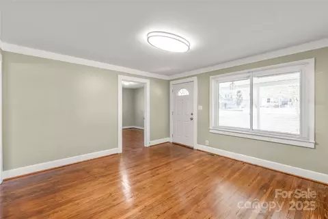 Living - 1914 John Moore Rd, Monroe, NC 28110 photo 3 of 5