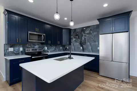 225 Kerr Nw St NW, Concord, NC 28025