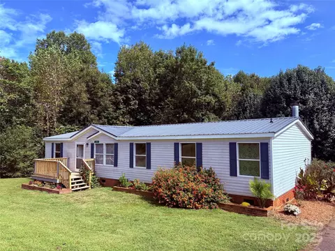 2936 Grace View Pl, Granite Falls, NC 28630