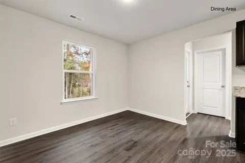 1602 University Dr, Lancaster, SC 29720 photo 6