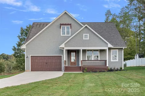 155 Rimrock Rd, Harmony, NC 28634 photo 2