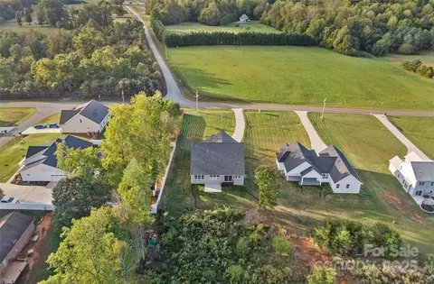 155 Rimrock Rd, Harmony, NC 28634 photo 39