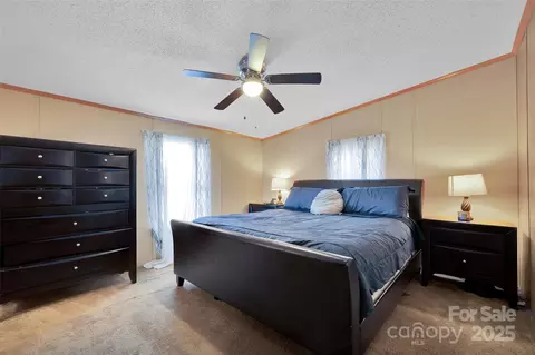 Bedroom - 2824 Harmony Hwy, Harmony, NC 28634 photo 1 of 7