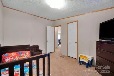 Bedroom - 2824 Harmony Hwy, Harmony, NC 28634 photo 6 of 7