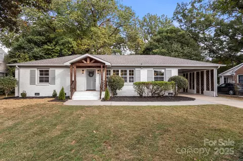 4600 Wedgewood Dr, Charlotte, NC 28210