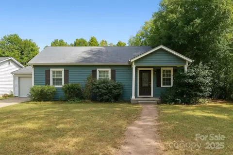 827 Drummond Ave, Charlotte, NC 28205