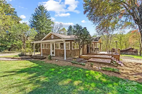 175 Candler School Rd, Candler, NC 28715
