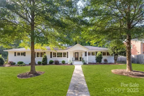 4742 Emory Ln, Charlotte, NC 28211
