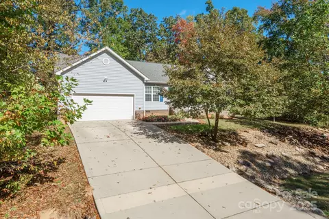 5039 Penn Rd, Iron Station, NC 28080