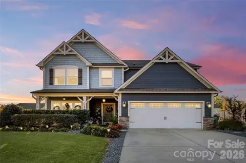 15221 Kissimmee Ln, Mint Hill, NC 28227