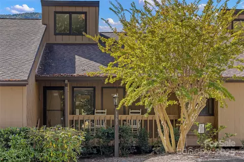 156 W Lake S 1303 Dr S #1303, Lake Lure, NC 28746