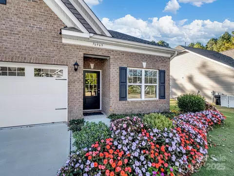 76949 Gauley Dr, Lancaster, SC 29720