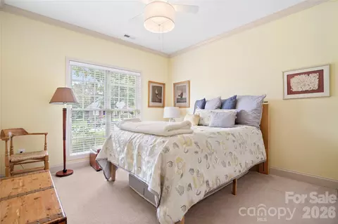 Bedroom - 811 4th Ne St NE, Conover, NC 28613 photo 3 of 3