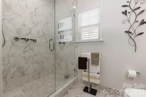 Bath - 881 Platinum Dr, Fort Mill, SC 29708 photo 3 of 3