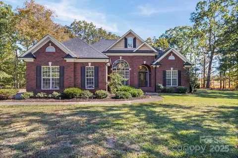 3005 Grey Pond Ln, Monroe, NC 28112
