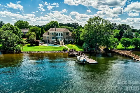 1252 Morning Shore Dr, Lexington, SC 29072