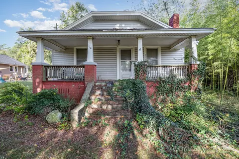 114 Bristol Dr, Statesville, NC 28677