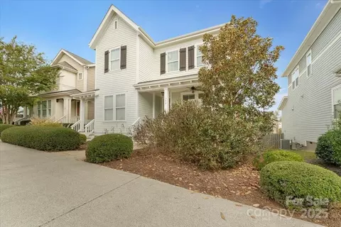 758 Waterscape Ct, Rock Hill, SC 29730