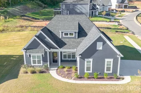 456 Lucky Nw Dr NW, Concord, NC 28027