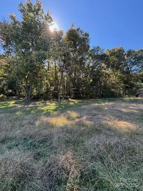 Pinewood Circle, Belmont, NC 28012