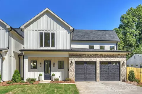 1421 Winston Dr, Charlotte, NC 28205