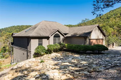 6 Laurel Trl, Asheville, NC 28803